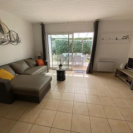 Maison Spacieuse Au Cœur De La Verdure, Proche De La Forêt, Idéale Pour Familles Et Cyclistes - Fr-1-323-520 *